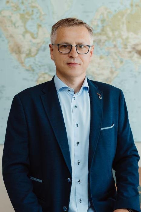 ELUMA Trans - Tím 2